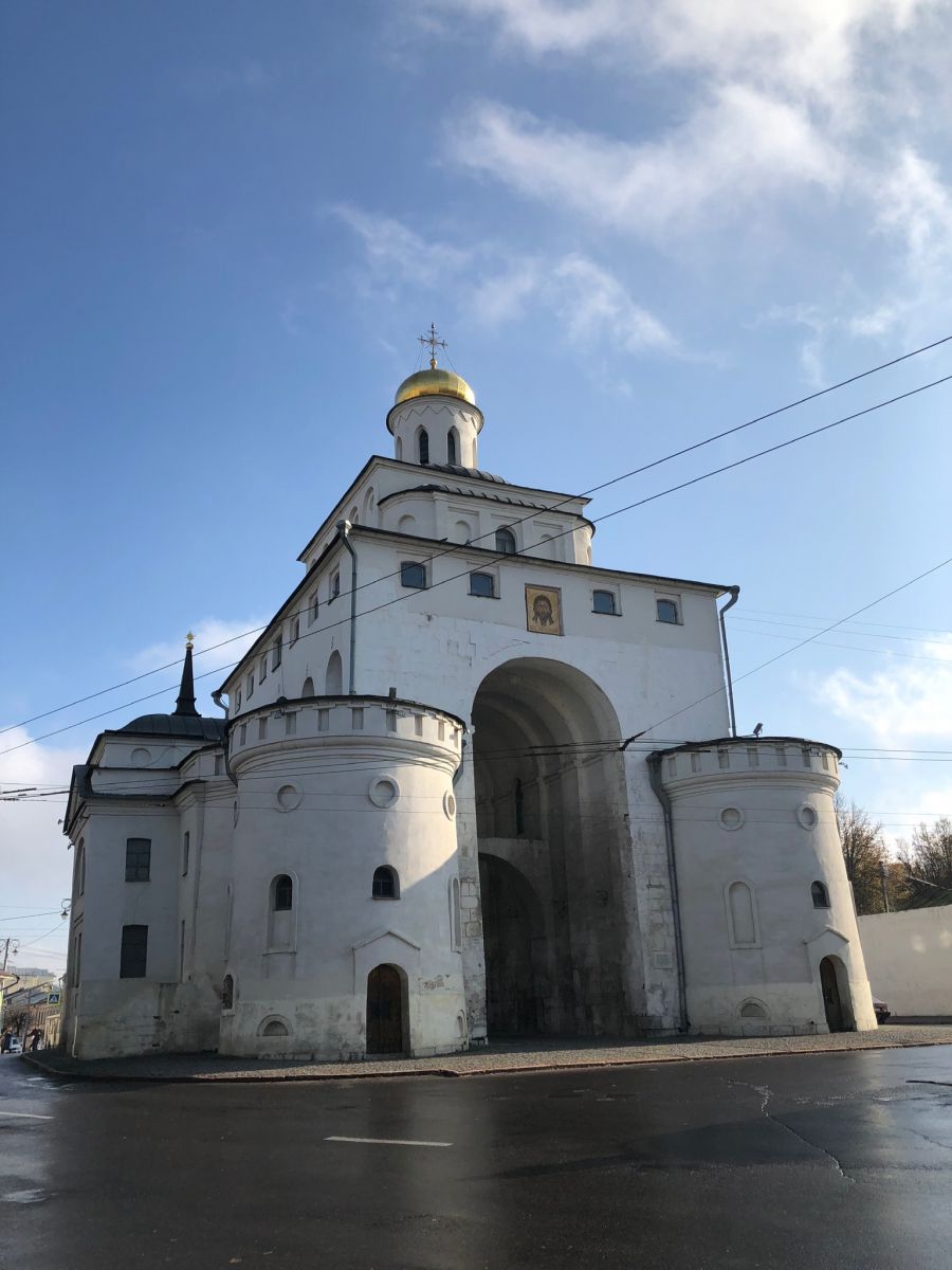 Владимир – город, который останется в вашем сердце навсегда. Стоит только проехать 3 часа от Москвы Владимир – город, который останется в вашем сердце навсегда. Стоит только проехать 3 часа от Москвы