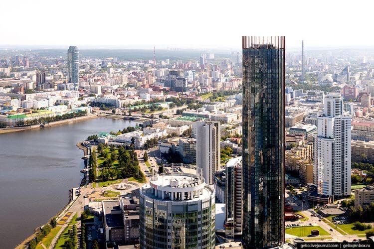 Почему стоить посетить Екатеринбург? Почему стоить посетить Екатеринбург?