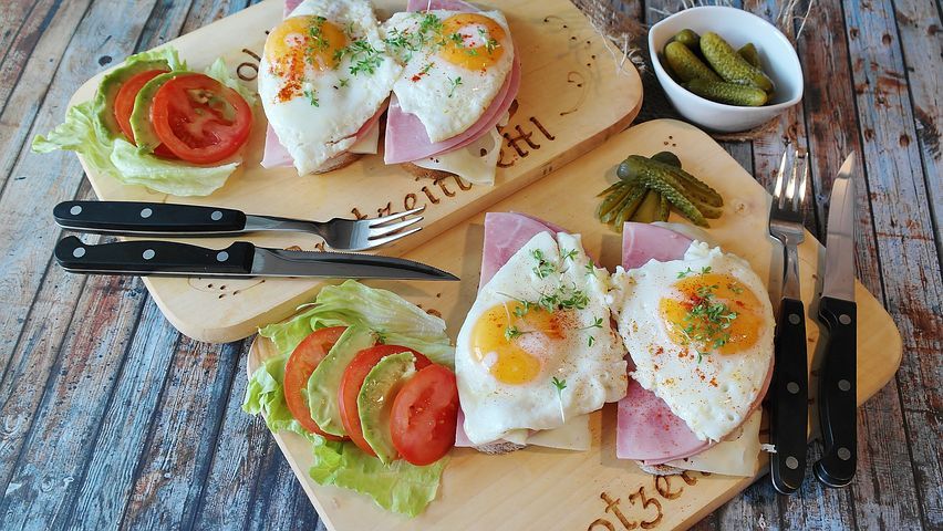 Подборка бюджетных мест в Казани, где можно вкусно поесть Подборка бюджетных мест в Казани, где можно вкусно поесть