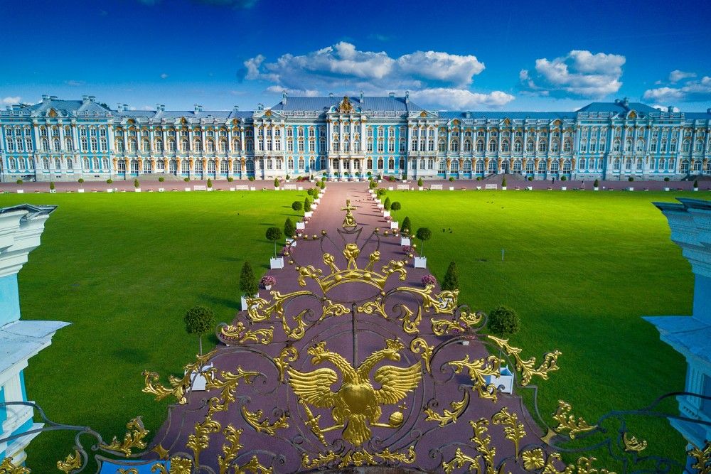 Стараниями трех императриц Стараниями трех императриц