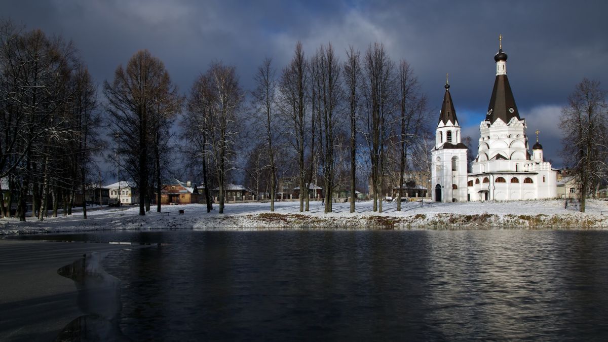 Село Красное-на Волге: Родина морозных узоров или Симфония серебряных нитей Село Красное-на Волге: Родина морозных узоров или Симфония серебряных нитей