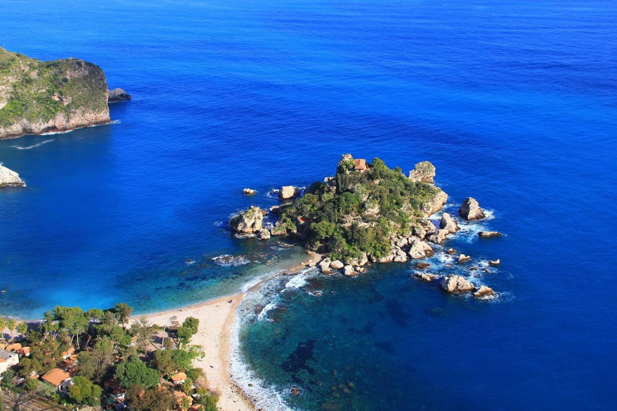 9 самых красивых пляжей Италии 9 самых красивых пляжей Италии