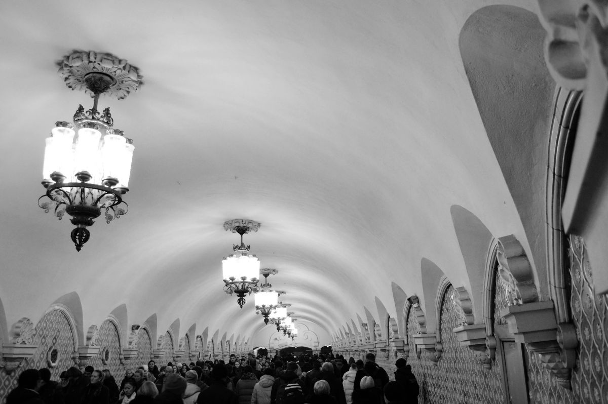 9 таинственных загадок и легенд московского метрополитена 9 таинственных загадок и легенд московского метрополитена