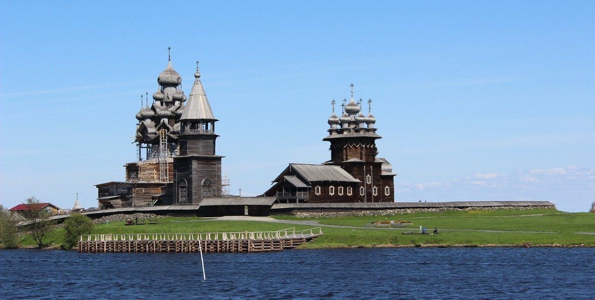 Остров Кижи - дух русской деревни Остров Кижи - дух русской деревни