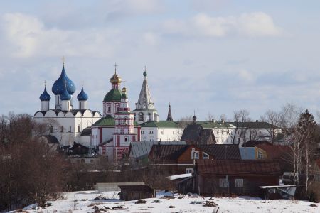 Куда съездить на выходные недалеко от Москвы: едем в Суздаль