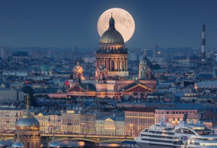 Какие достопримечательности Санкт-Петербурга вдохновляют туристов, или как провести выходные с пользой?