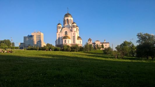 Хотите приехать на выходные в Екатеринбург, но сомневаетесь в выборе? Расслабьтесь. Правильный выбор! 