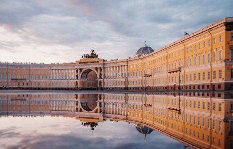 Приложения для поездки в Санкт-Петербург
