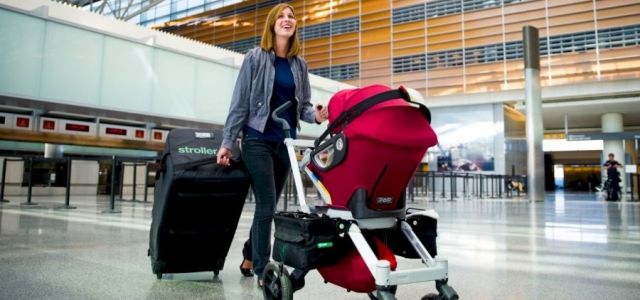 Коляска на борту - не проблема: советы родителей, которые помогут наслаждаться расслабленным отдыхом, даже путешествия с малышом