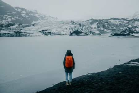 Катла, в недрах ледяной пещеры в Исландии 