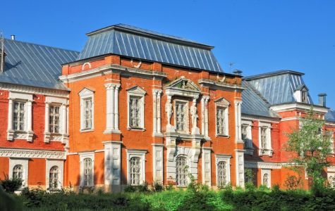 Подмосковная усадьба с подземным ходом