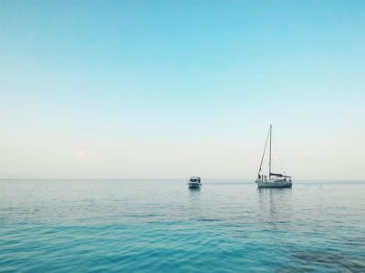 Спокойствие моря. 