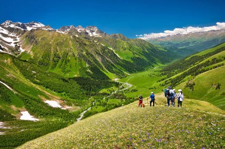 Архыз – альпийские красоты, доступные каждому